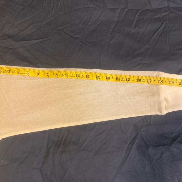 WinterSilks Cream Long Sleeve Women's Silk Top (2) - Picture 7 of 8